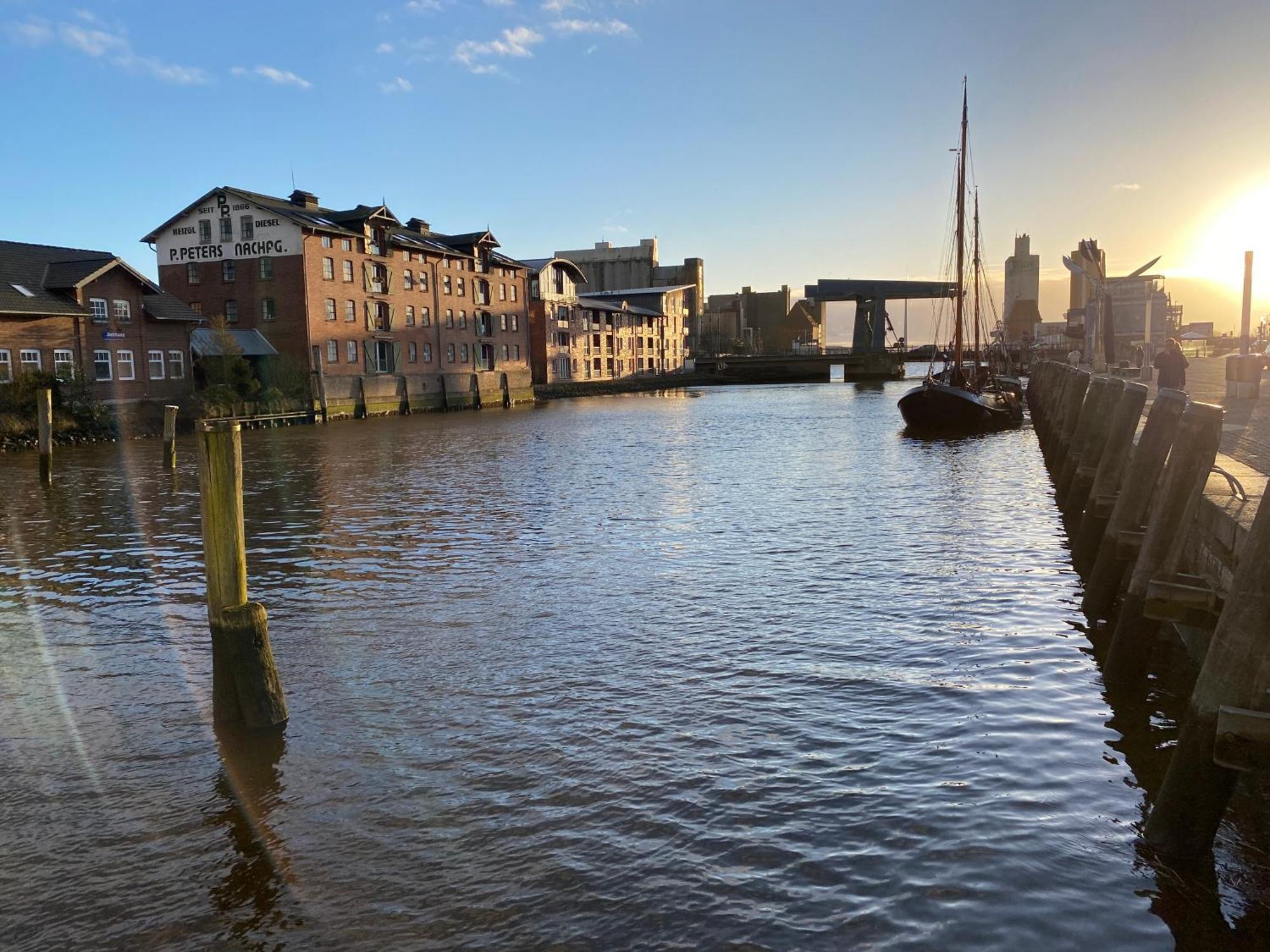 Simmerdeis Am Hafen Хузум Экстерьер фото